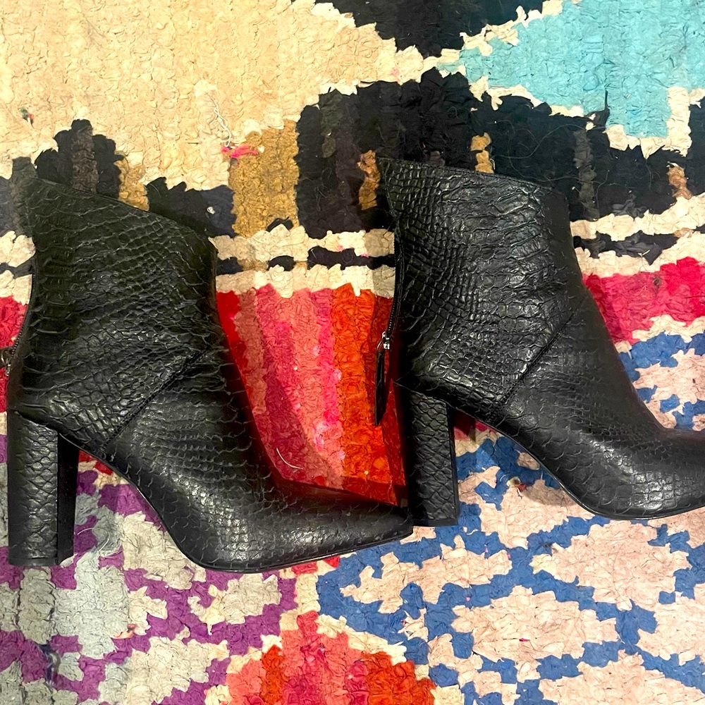 Matisse leather boots size 9.5